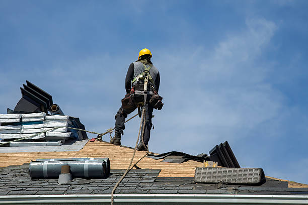Professional Gutter Installation technician working in Kearny, NJ